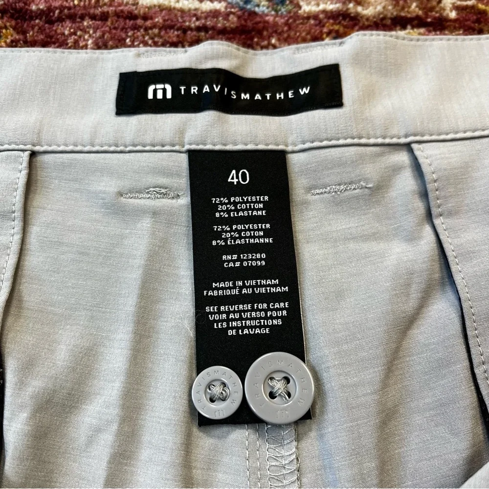 Travis Mathew Men's 40 Light Gray Golf Tech 8'' Inseam Performance Shorts